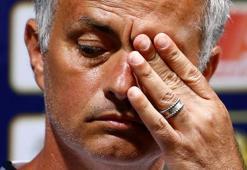 Mourinho imzalamayı reddetti!
