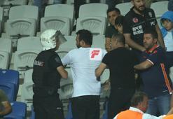 Arda Turan'ın kardeşi ile Fenerbahçe taraftarı arasında tartışma