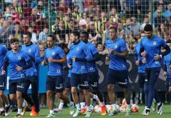 Gazetecilere futbol dersi