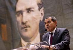 Dursun Özbek: Yaşayan bir efsaneyi kaybettik