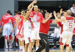 A Milli Erkek Basketbol Takımı hazırlıklarını tek idmanla sürdürdü