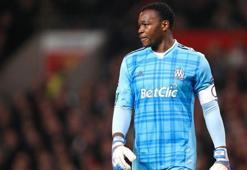 Crystal Palace, Townsend ve Mandanda'yı transfer etti