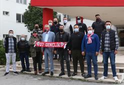 Antalyaspor'da Mustafa Yılmaz, taraftarlarla bir araya geldi