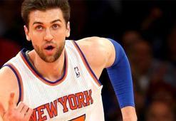 Fenerbahçe'ye Bargnani geliyor