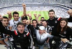 Beşiktaş taraftarından yeni beste!
