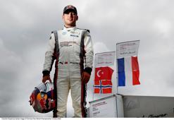 Ayhancan Güven'den Porsche Carrera Cup Fransa'da çifte podyum