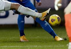 Koronavirüs salgını futbolda ara transferi de vurdu