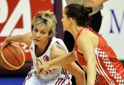 Kadın Basketbol takımı 2. oldu