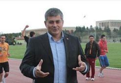 'Sporu siyasetten kurtaracağız'