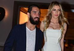 Sinem Kobal'ın da gündemi Arda Turan!