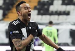 Son dakika | Beşiktaş'ta Josef sözleşmesini uzattı