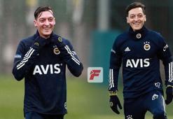 Fenerbahçe: Gelsenkirchen'de Mesut Özil sevinci!
