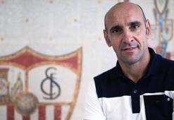 Sevilla, Monchi'yi ikna etti