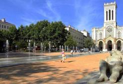 SAINT-ETIENNE: İHTİŞAMLI BİR KÜLTÜR