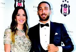 Cenk Tosun baba oldu