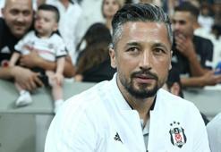 İlhan Mansız nereli, kaç yaşında? İlhan Mansız hangi takımlarda oynadı? İlhan Mansız futbolu ne zaman bıraktı?