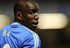 Demba Ba yine iş başında!