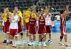 Sırbistan 64-69 Türkiye