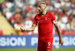 Cenk Tosun nereli, kaç yaşında? Cenk Tosun hangi takımlarda oynadı? 2021'de hangi takımda oynuyor ve maaşı ne kadar?