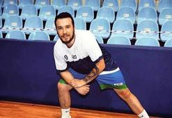 Basketbolcu Ziya Berhan Kılıç odasında ölü bulundu
