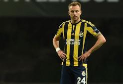 En az 10 oyuncu bavulunu topladı