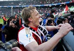 Yılın futbolcusu Dirk Kuyt!