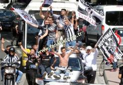 Vodafone Arena çevresi hareketlendi!