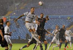 Manchester City, Leeds United deplasmanından 1 puanla döndü