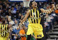 Fenerbahçe - Laboral Kutxa: 88-77