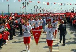 ''Sevgi Bayrağı'' Ankara yolunda