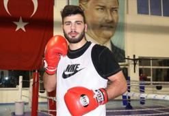 Milli boksör Mücahit İlyas yumruklarını olimpiyata hazırlıyor