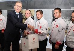 TFF Başkanı Hüsnü Güreli, Down Sendromlular Milli Takımı ile bir araya geldi