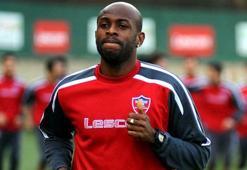 Eski Süper Lig oyuncusu Shelton hayatını kaybetti