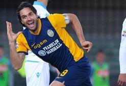 Luca Toni emekliye ayrılıyor