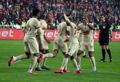 Galatasaray yenilmezlik serisini 9 maça çıkardı