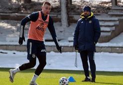 SON DAKİKA! Fenerbahçe'nin yeni transferi Attila Szalai ilk idmanına çıktı