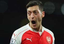 Mesut Özil istifa istedi!