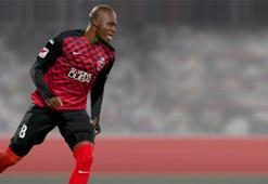 Moussa Sow gollerine yenisini ekledi!