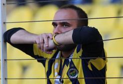 Fenerbahçe'nin yıldızlarına protesto