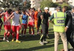 Amatör maçta kavga çıktı! Bir futbolcu yaralandı