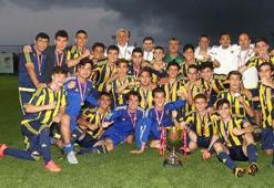 Elit U17 Ligi'nde şampiyon Fenerbahçe