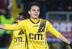 Enes Ünal'dan yarım deste gol!