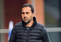 Yalçın Koşukavak: 12 oyuncu ile lig oynuyoruz