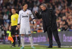 Mourinho'dan Mesut Özil yorumu! "Onu isteyen kim?"