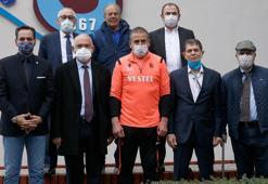 Trabzonspor'da yöneticiler, Abdullah Avcı'yı ziyaret etti
