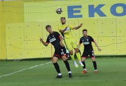 Menemenspor beraberliğe abone