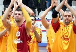 Galatasaray tam yol: 73-87