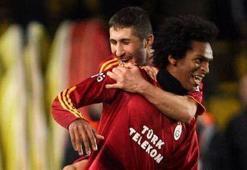 4 maçı alırsa, şampiyon olur
