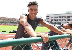 Mesut Özil'in menajerinden transfer açıklaması