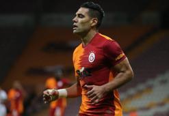 Galatasaray'dan son dakika Falcao açıklaması!